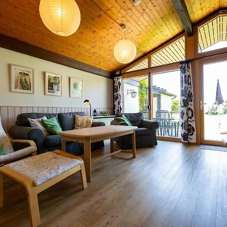 Tatil Evi Ferienwohnpark Satteldachhaus Typ 9 Sd 09 Immenstaad am Bodensee